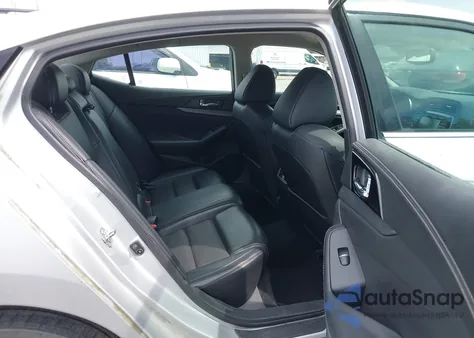 2017 Nissan Maxima 3.5 Sv из США, поврежденный, VIN 1N4AA6AP4HC399883